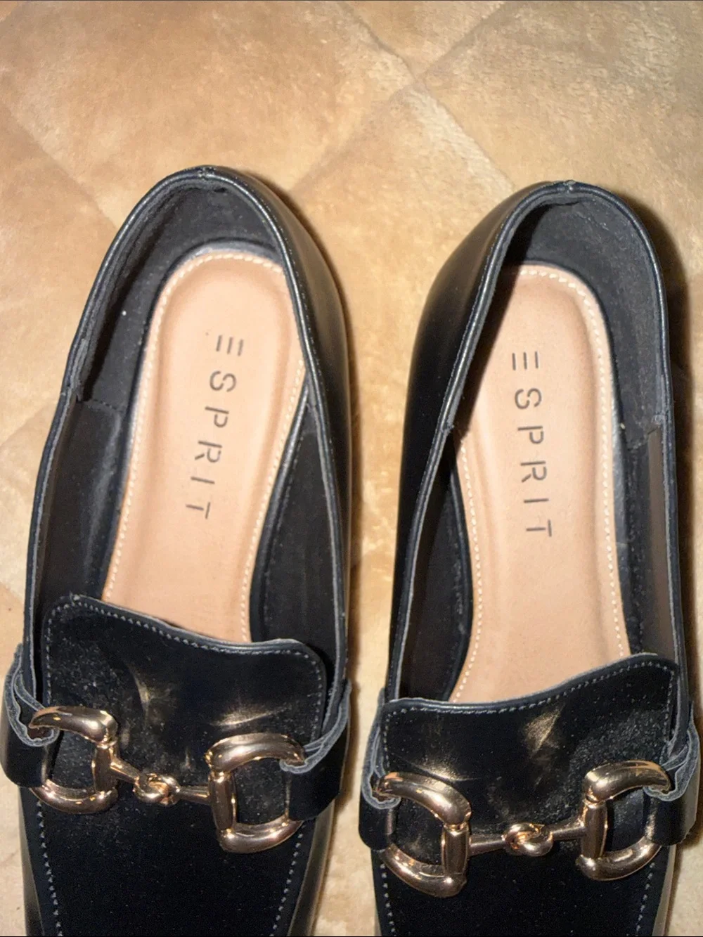 Esprit polished black